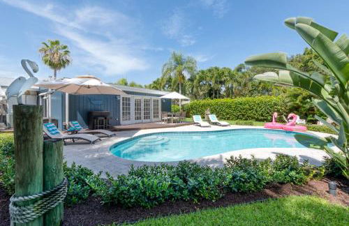 Enchanting Juno Beach Home! Sleeps 8! - Photo 19