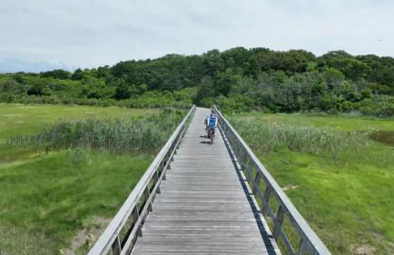 Great Home with Game Space Close to Baech - Foto 33