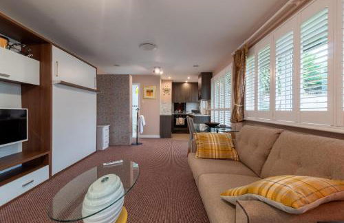 Spalding Town Centre - 2 Person - Self Contained - Self Catering 1 or 2 Doubles - Foto 8