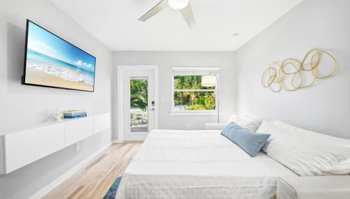 Siesta Key, Heated Pool, Dock on Lagoon, Turtle Beach 1 mile and Crescent Beach 2 miles, 1bdr - Foto 5