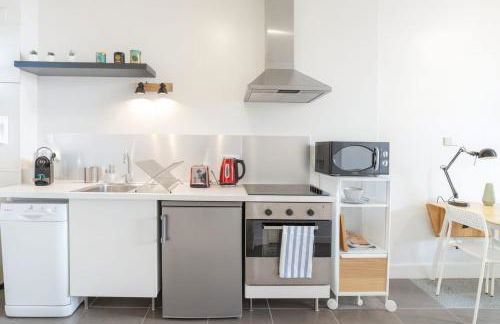 Peaceful & well-located duplex Parc Blandan Rhône & Wifi - Foto 1