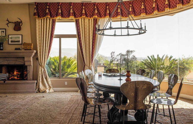 Sangiovese By Avantstay Spectacular Estate w/ Pool, Hot Tub & Putting Green - Photo 17