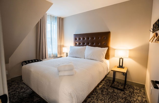 Basecamp Suites Banff - Photo 5