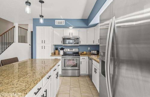 Heated Pool, Hot Tub, Games & more! - Photo 50