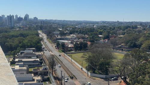 Apto climatizado com 2 dormitórios em Foz de Iguaçu no centro próximo às Cataratas do Iguaçu - Foto 4
