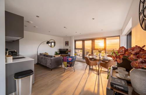 Luxury 2BR Penthouse-1, Private Terrace, City Center, Free Parking - Foto 73