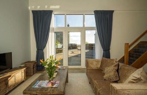 Oystercatcher - Converted luxury steading - Photo 7