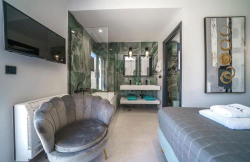 Naval villa-Panoramic villa with heated pool on the roof - Photo 8