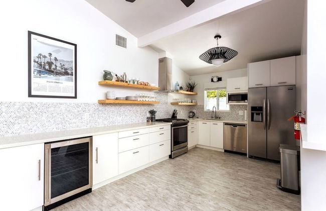 Mid-century Gem w Secret 4th Bedroom Near Downtown - Foto 12