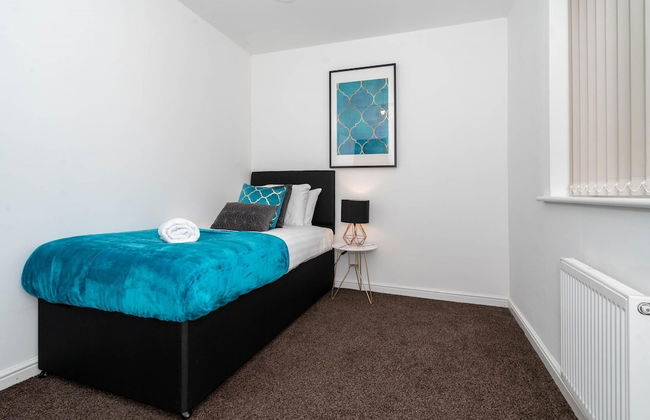 Modern West Midlands Family Home With Garden - Foto 3