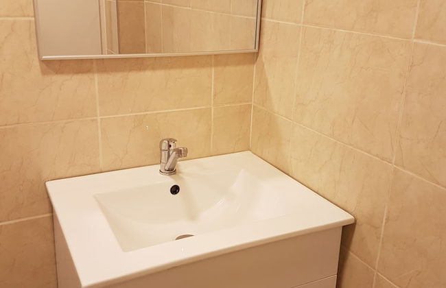 Comfort Apartments - Photo 20