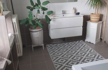 Appartement avec jardin et parking privés - Foto 12