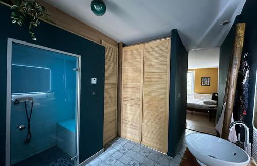 Loft des Chartreux - 150m2 4 chambres Hammam Piscine Centre-ville - Foto 4