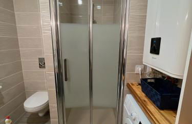 Accueillant T2 rénové clim centre ville terrasse - Foto 7