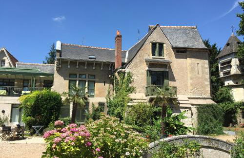 Loire Valley Medieval Getaway - Photo 17