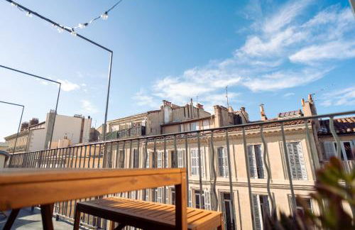 Terrasse - Hyper centre - 2 chambres - Parking gratuit - Calme & lumineux - Arrivée autonome - Foto 9