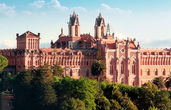 Santander : Le Capricho de Gaudí, Santillana et la forêt de séquoias - Photo 4