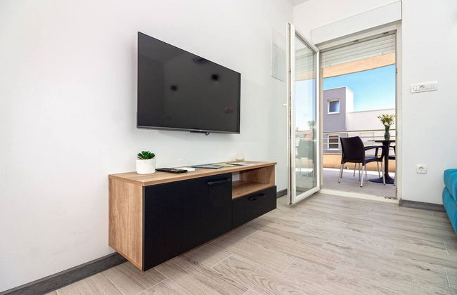 Modern Apartments With Private Balcony Kaštel Novi - Foto 29