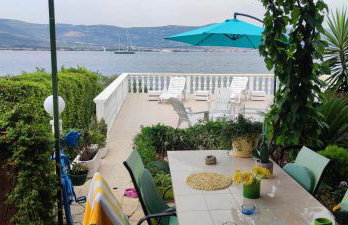 Villa Fjaba - by the sea - with the big terraces & great sea view - Foto 3