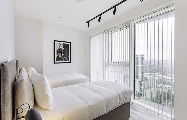 Icon Tower Flat One - North Acton - Photo 19