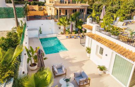 VACATION MARBELLA I Villa Ava, Private Heated Pool, Rooftop Hot Tub, Sauna, Luxury Interior, Golf and Sea Nearby - Foto 39