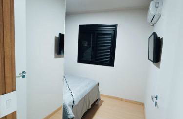 Apto Luxuoso em Pelotas Super Novo - Foto 8