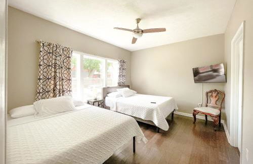 New 4 Bedroom House for Downtown Travelers - Foto 27