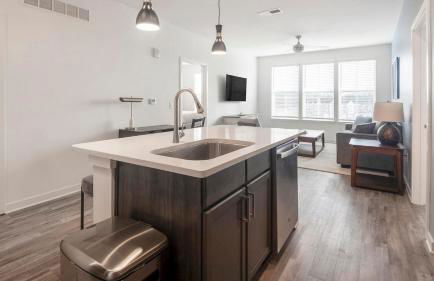 Landing Stylish 2BD Clubhouse - Foto 5