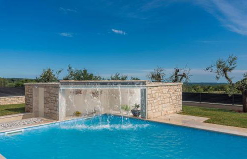 Villa Vistra, Brand New Luxury Villa with Poolbar - Foto 7