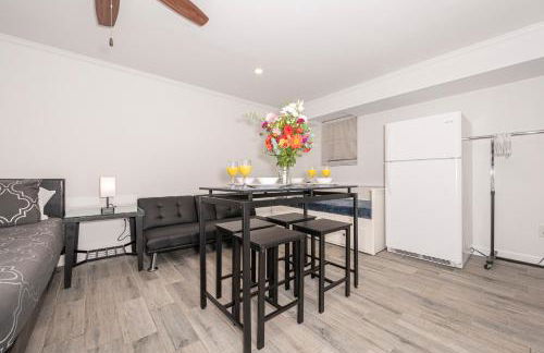 Kernersville King Beds Hot Tub Arcade Firepit - Photo 38