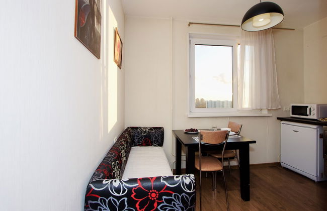 LUXKV Apartment on Gerasima Kurina - Photo 12