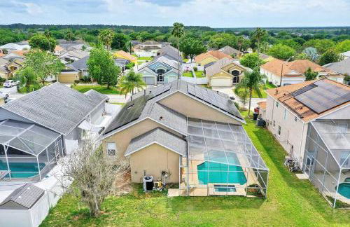 Spacious Disney Themed 5Bed Villa! Private Heated Enclosed Pool/Spa/BBQ! - Photo 30