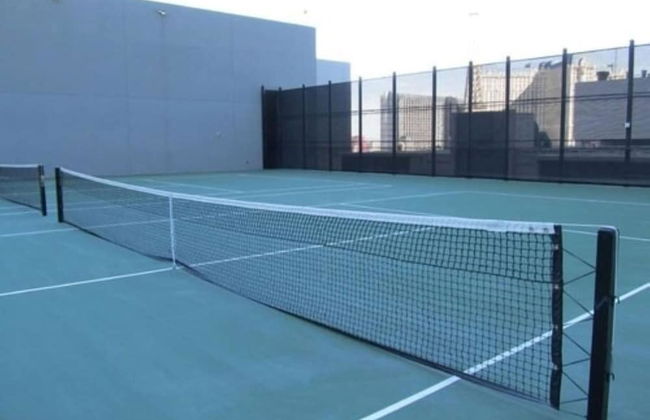 Stay together on the strip - 6 comfy beds w/view! - Foto 28