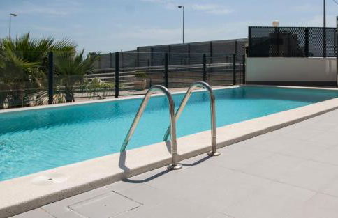 Modern sea front Sea Water - Photo 32