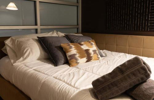 Union Station downtown and gameday retreat! - Foto 4