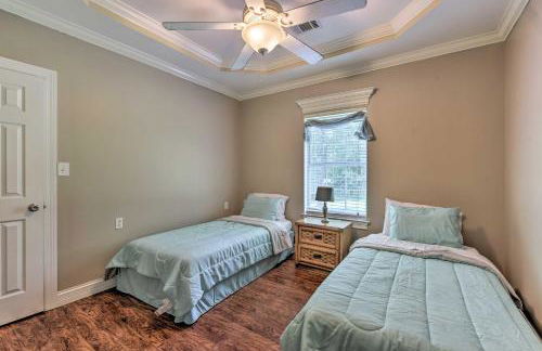 Gorgeous Home with Fireplace, Near St Louis Bay - Foto 20