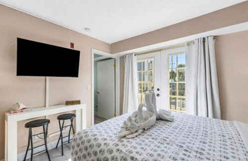 Sunset Corner - Beach View & Heated Pool! - Foto 50