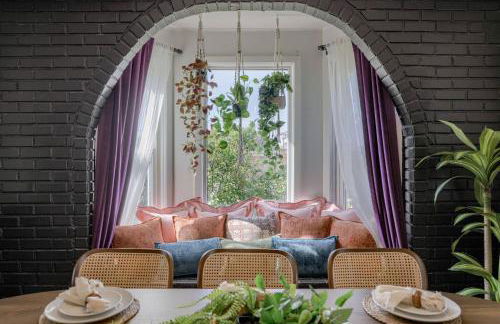 New 5BD Near UNL & DT | Poker Table & Games - Foto 41