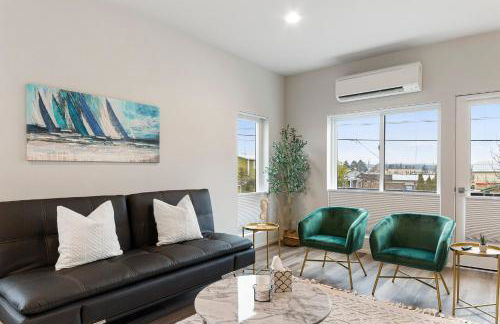 BRAND NEW Fully Updated Condo 918 in Anacortes - Foto 35