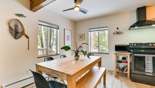 Roscommon Chalet with Hot Tub Near Higgins Lake! - Foto 5