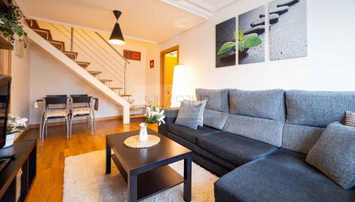 Dúplex Nalón - Foto 1