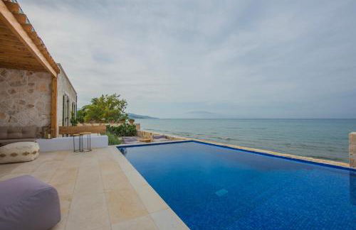 Niova Villa - Seafront, private pool and Ionian Sea Views, by ZanteWize - Foto 14