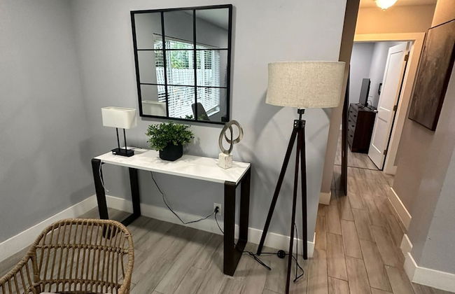 Relaxing 4BR 2BA Home With Wifi and Private Pool in Fabulous Fort Lauderdale - Foto 5