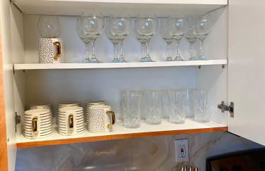 Castle Beach Resort Condo - Panoramic Large Penthouse or Deluxe 1 BR Direct Ocean View and beach access- Updated-Free parking- - Photo 35