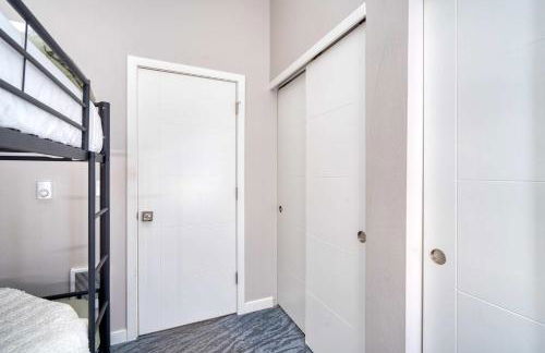 Portland Penthouse Retreat- Roof Deck & Food Pods - Foto 13