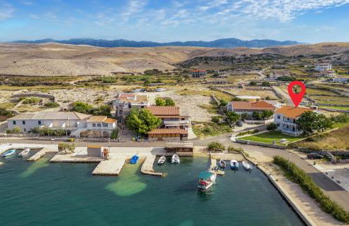 Stunning Apartment In Kustici With House Sea View - Foto 2