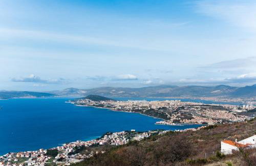 Over the skyline - Photo 60