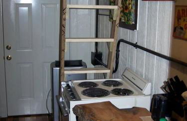 Cozy Wood Shed Tiny House Near Old Hickory Lake w/ Full Kitchen, Fire Pit & Breakfast - Foto 24