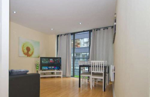 Alluring 2 Bedroom Leeds City Centre Apartment- Self Check-in,Balconied Apartment - Foto 15