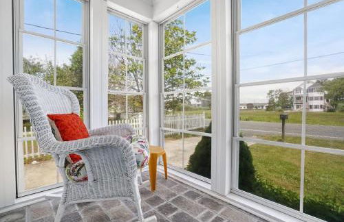 Cozy cottage w creekside fire pit & patio - Foto 6